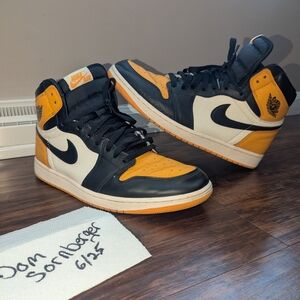 Nike Air Men's Black and Orange Sneakers